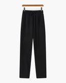 EL CONJUNTO MONOCROMO